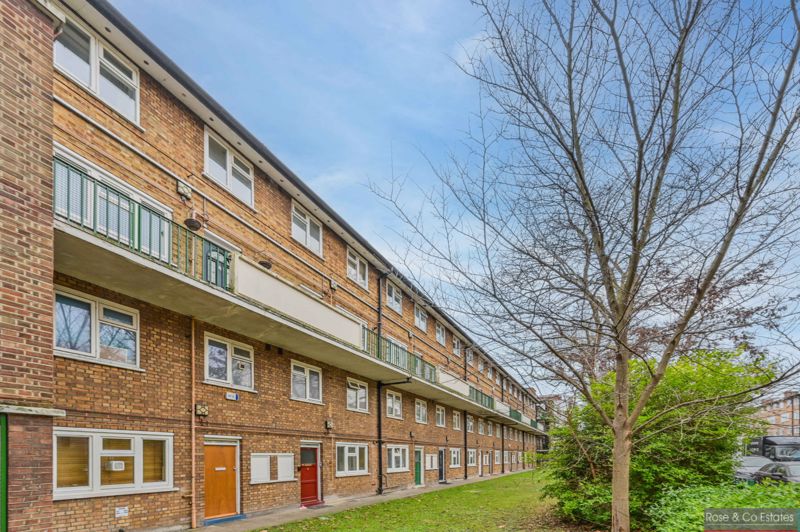 Broadfields Broadhurst Gardens